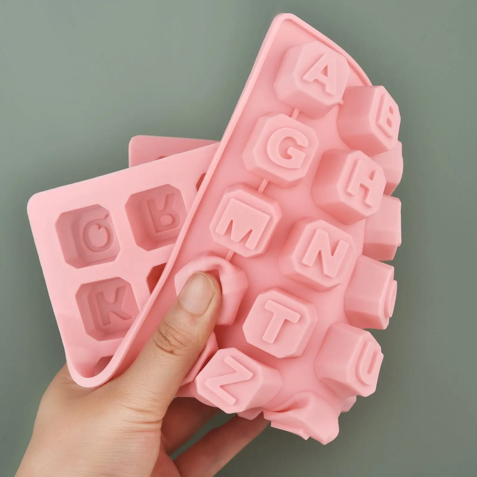 48-Buchstaben Enghish Alphabet – Melt Pour Soap Base Bewertung und Preis